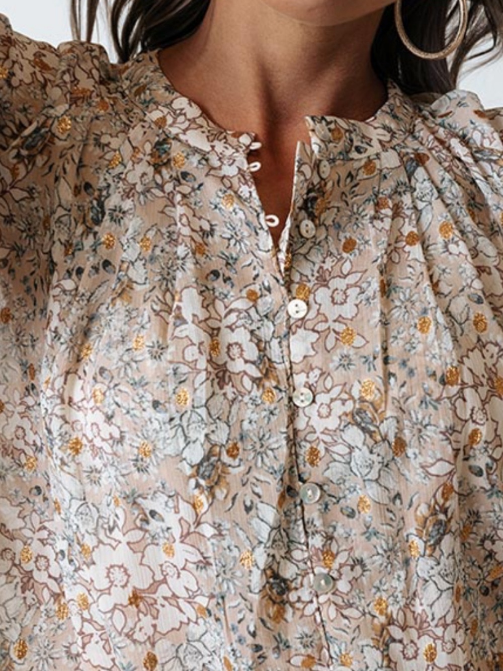 Fate Floral Blouse with Gold Thread Accents size Small